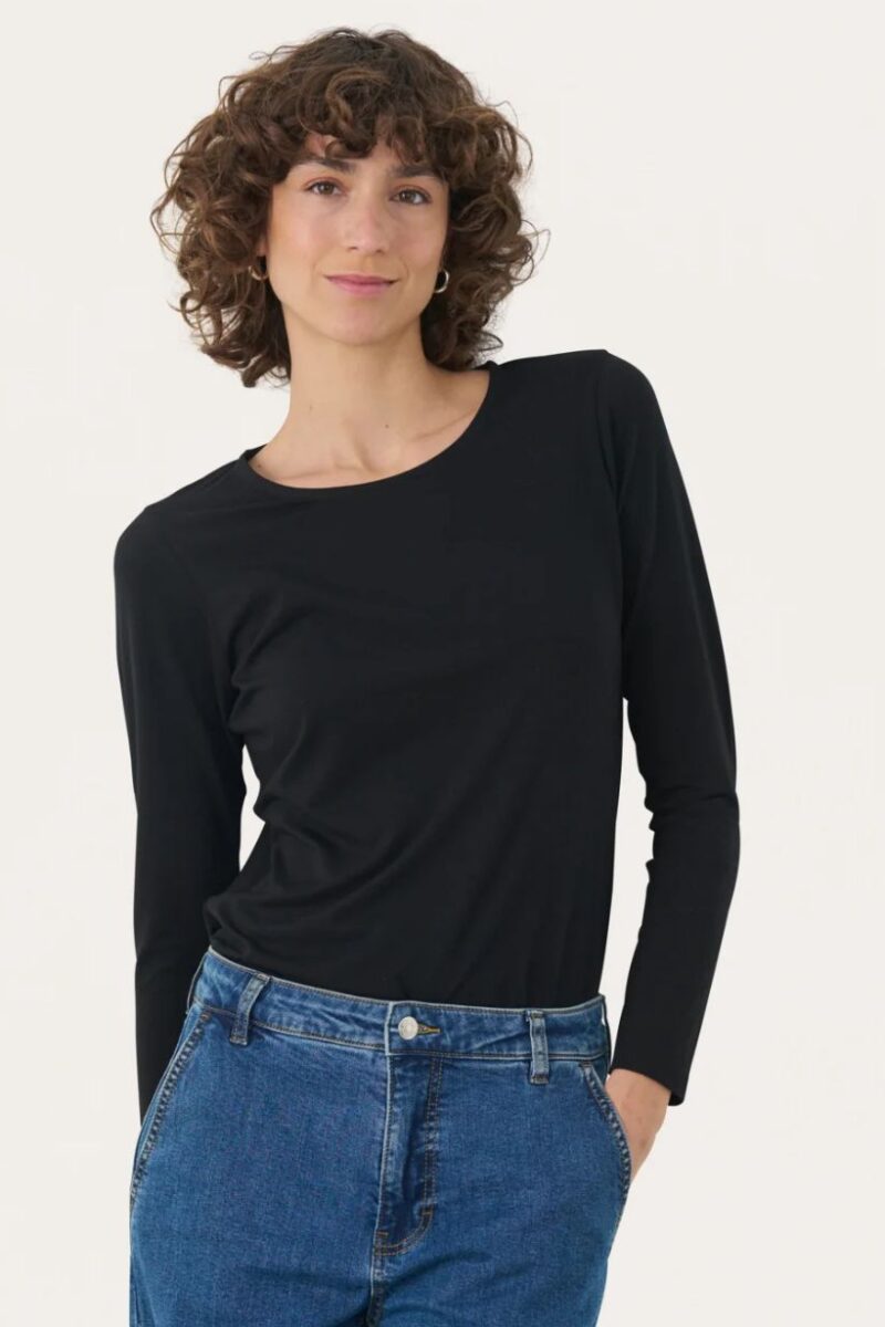Part Two Nemajas Navy Top