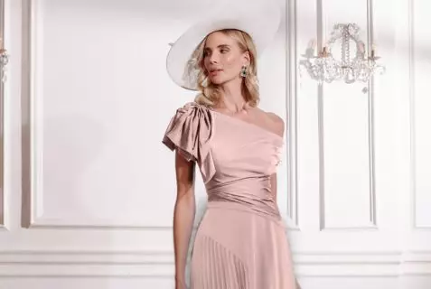 snooty-frox-mother-of-the-bride