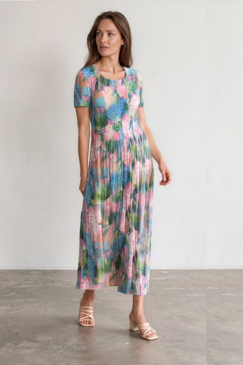 leo-and-ugo-pleat-dress