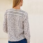 Aspiga Smocked White & Navy Blouse Bck