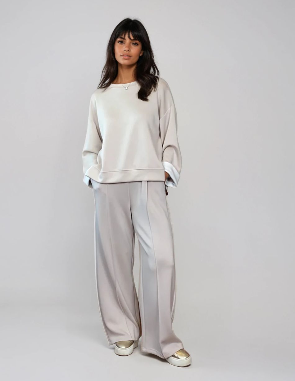 Deck by Decollage Beige Sweatshirt 20108
